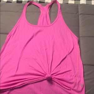 Lulu lemon tank top lot (2)